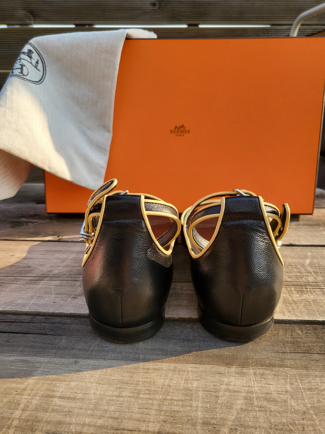 (정품)신상 에르메스 크리스틴 샌들 225-240 37사이즈 상품이미지7