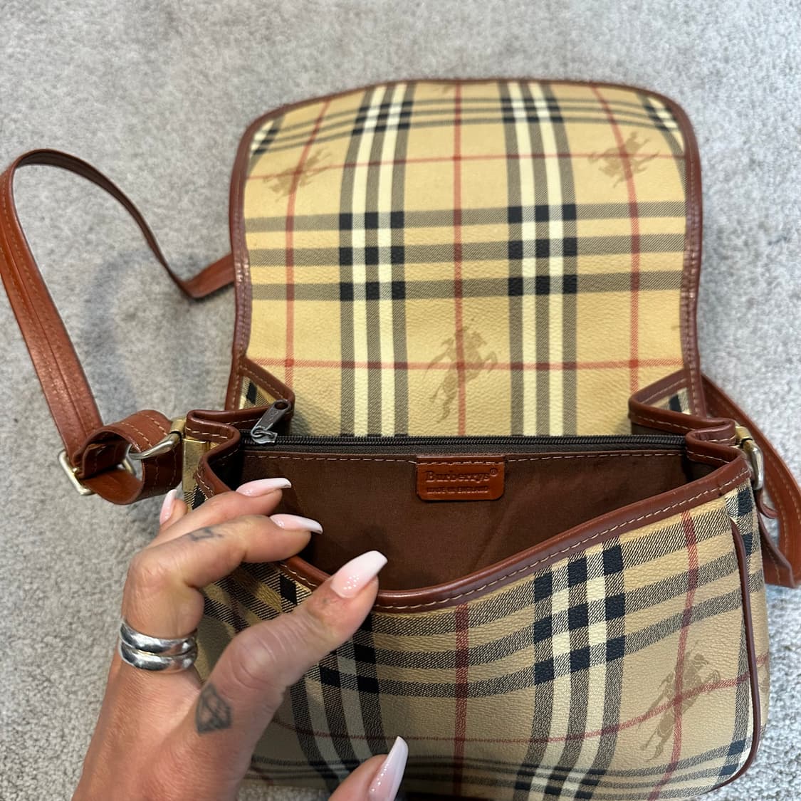 버버리 빈티지 노바 체크 크로스백F 상품이미지6