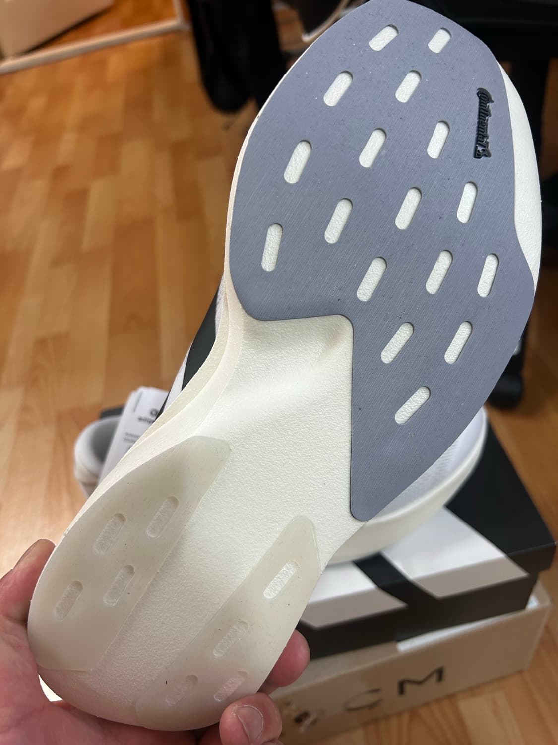 아디제로 에보 sL 상품이미지4