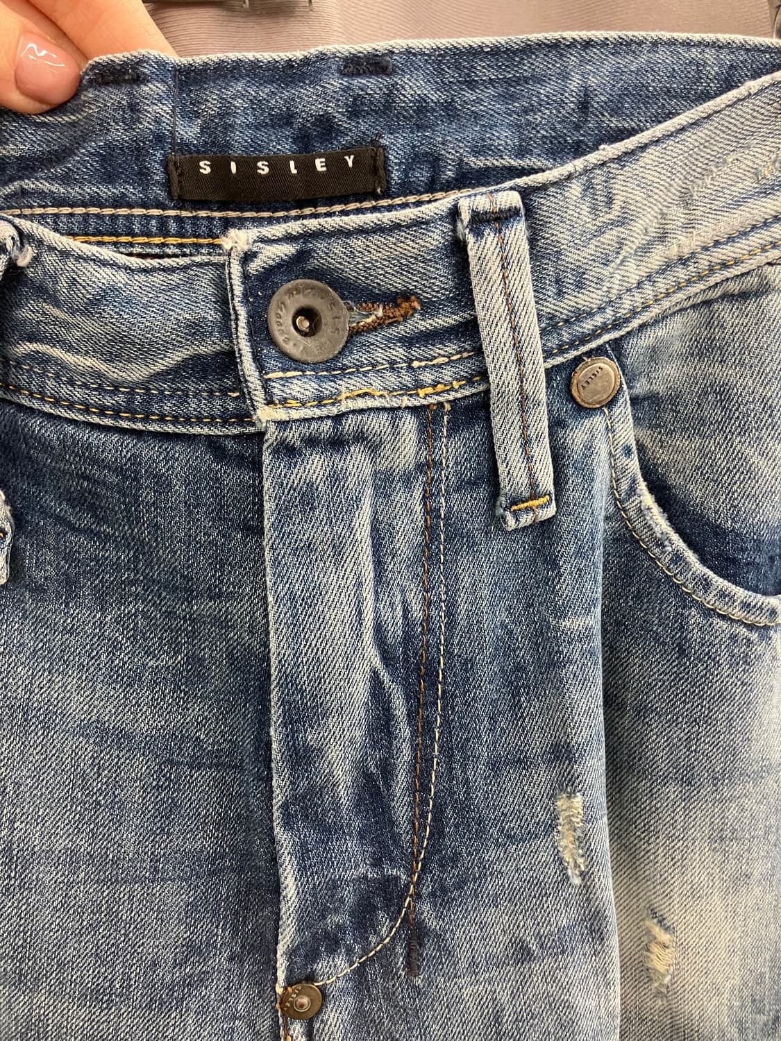 시슬리 스탠다드핏 디스트로이드 데님진 상품이미지2