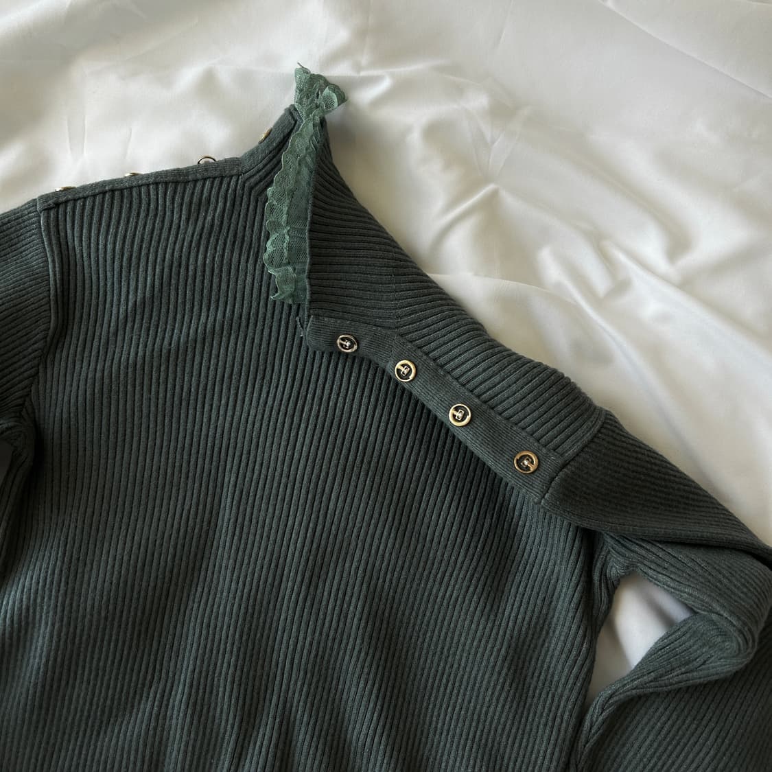 빈티지 레이스 레이어드 목폴라 니트 상품이미지6