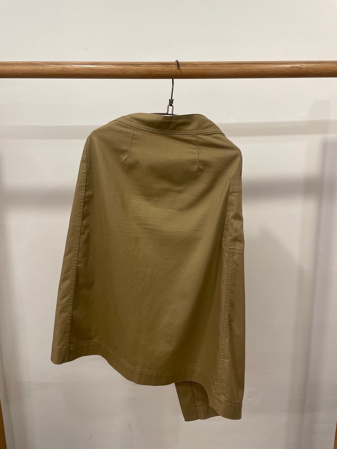 HYKE beige wrap skirt 상품이미지3