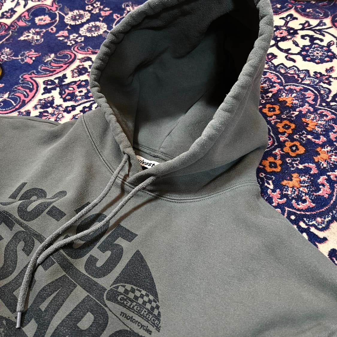 비바스튜디오 빈티지 로고 그런지 무드 기모 후드티셔츠 XL 상품이미지4