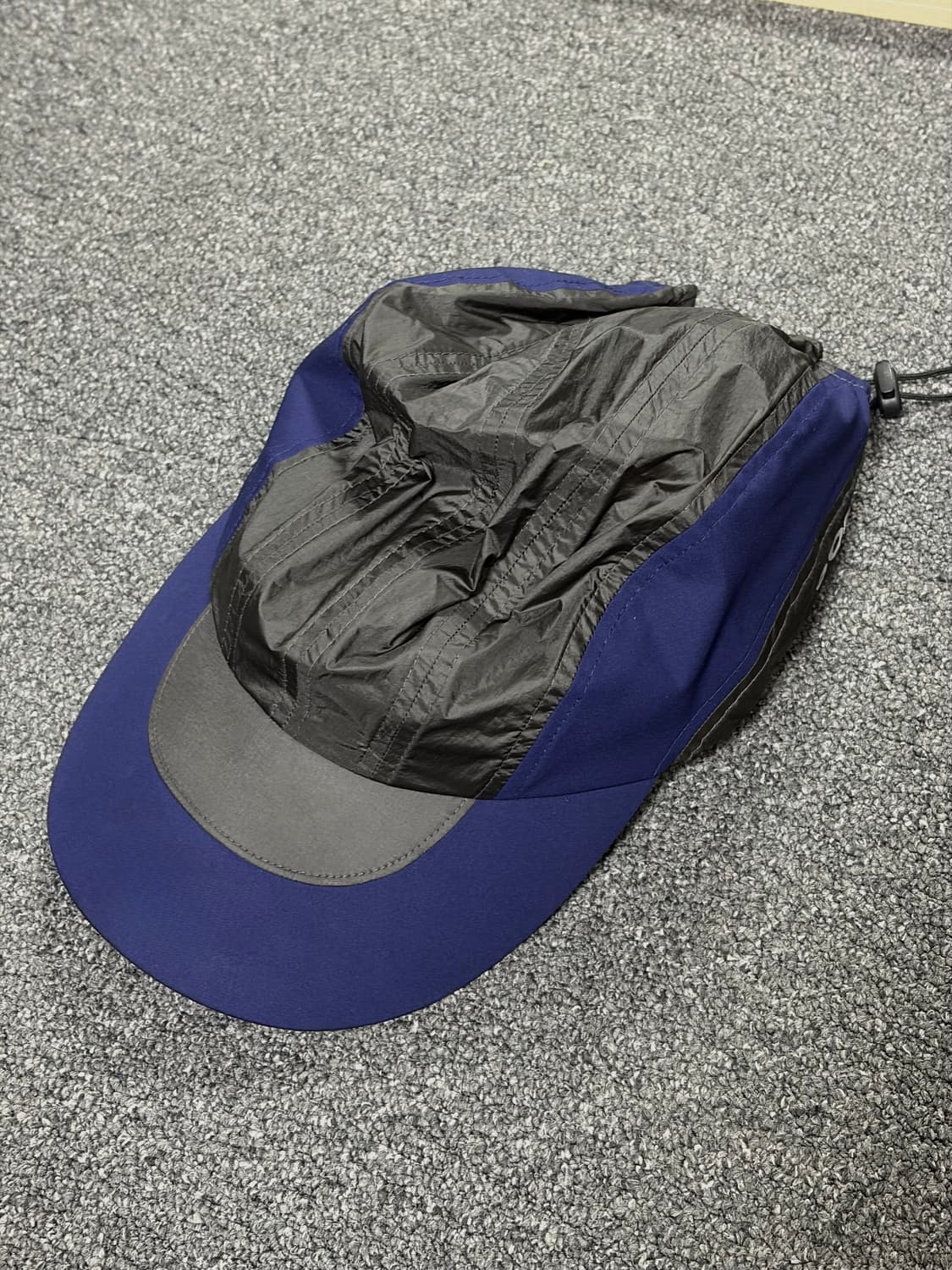 SOHC 패턴드 러너스 캡 차콜 판매합니다 상품이미지2