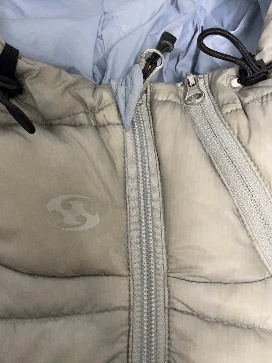 [1] 산산기어 서픽스 푸퍼 자켓 그레이 22fw 상품이미지2