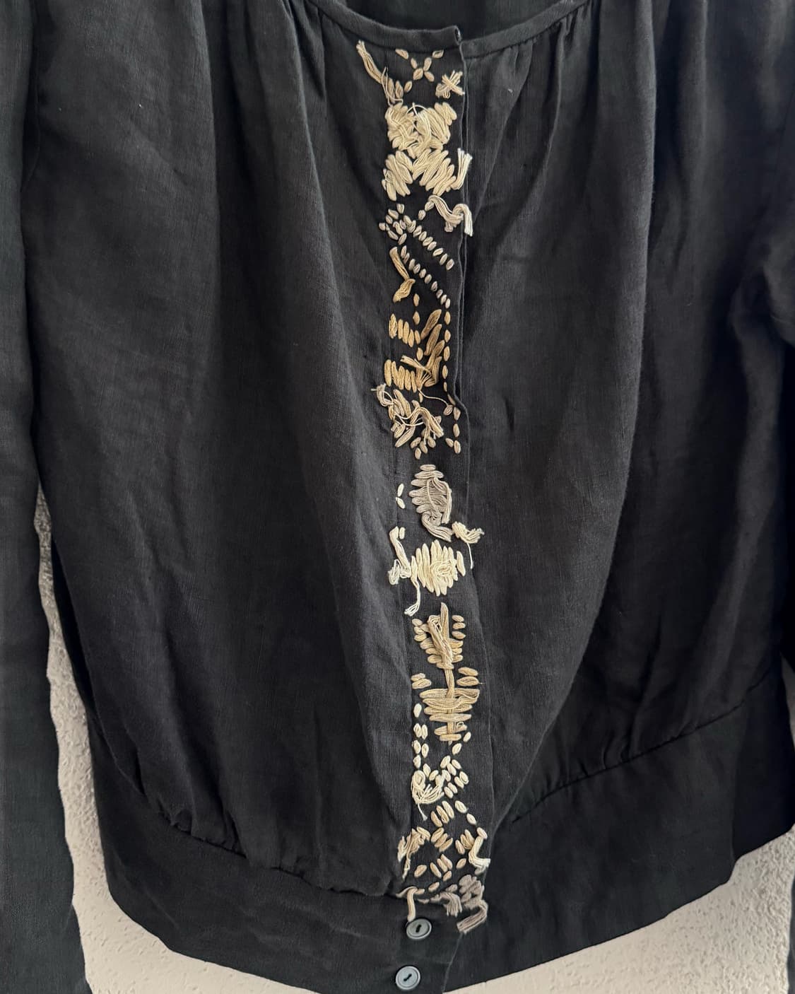 SÓNG Embroidered Cropped Blouse 상품이미지6
