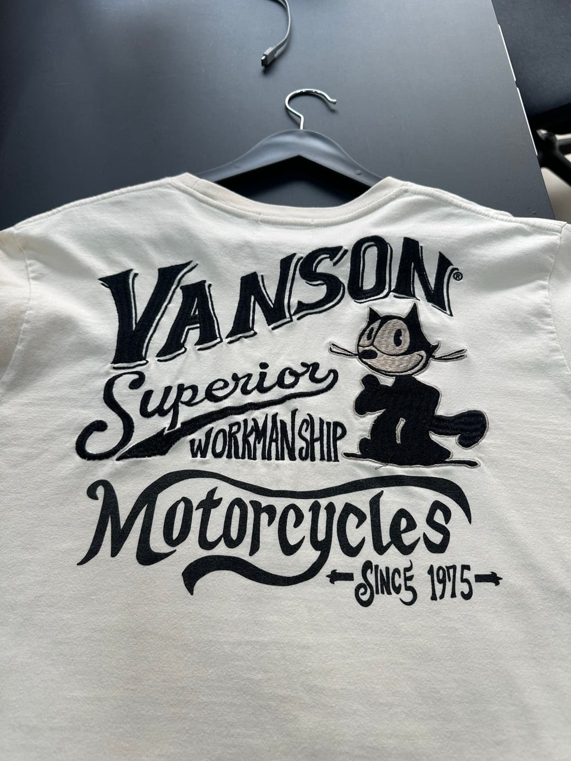 벤슨 x Felix The Cat 자수 롱슬리브긴팔티 상품이미지5