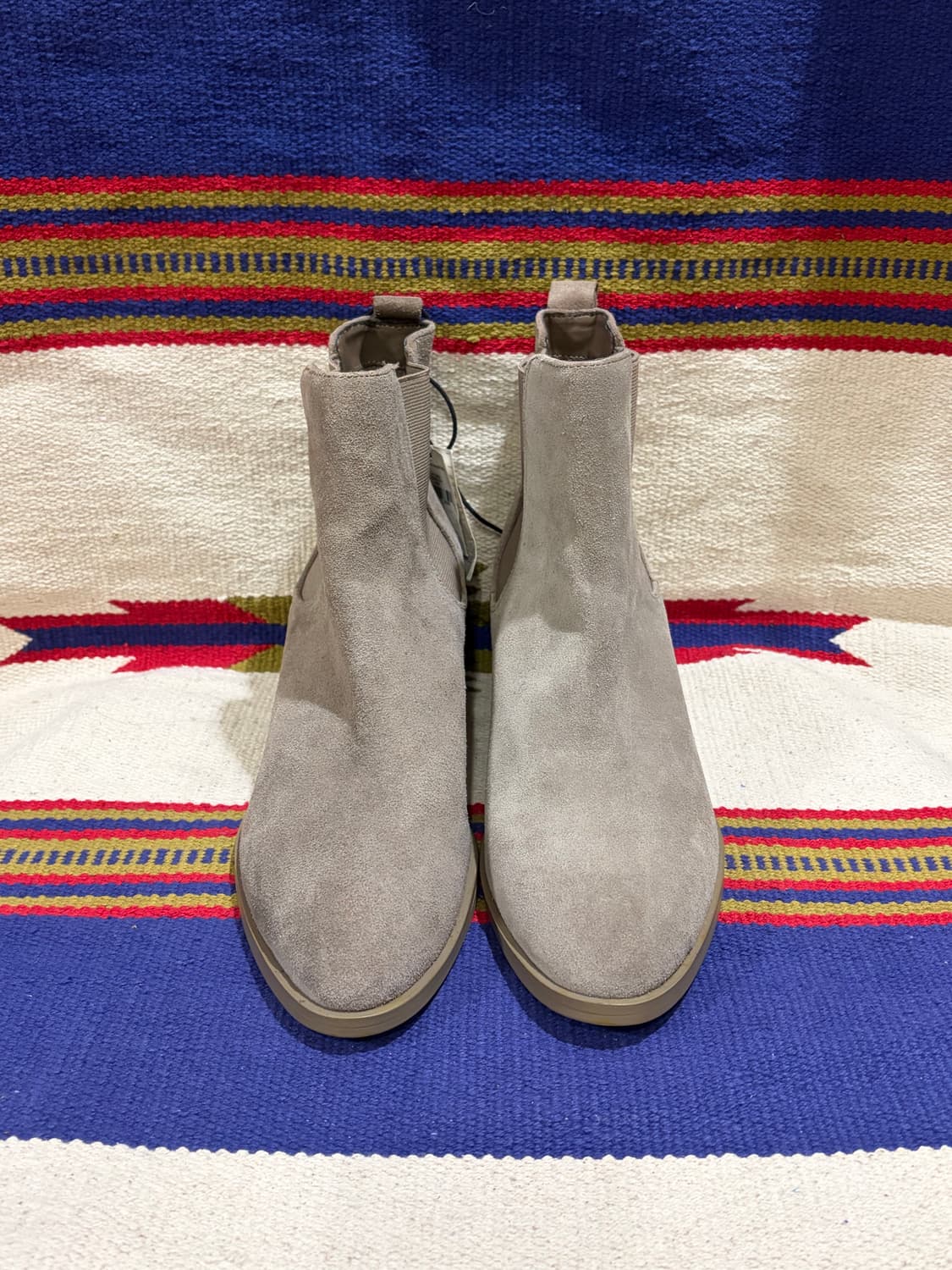 GAP suede sidegore boots / 갭 사이드고어 첼시부츠 상품이미지2