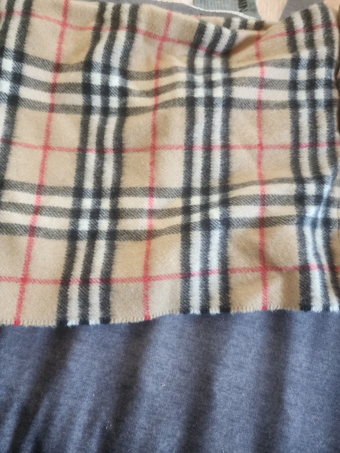 버버리 캐시미어 스누드 넥워머 상품이미지1