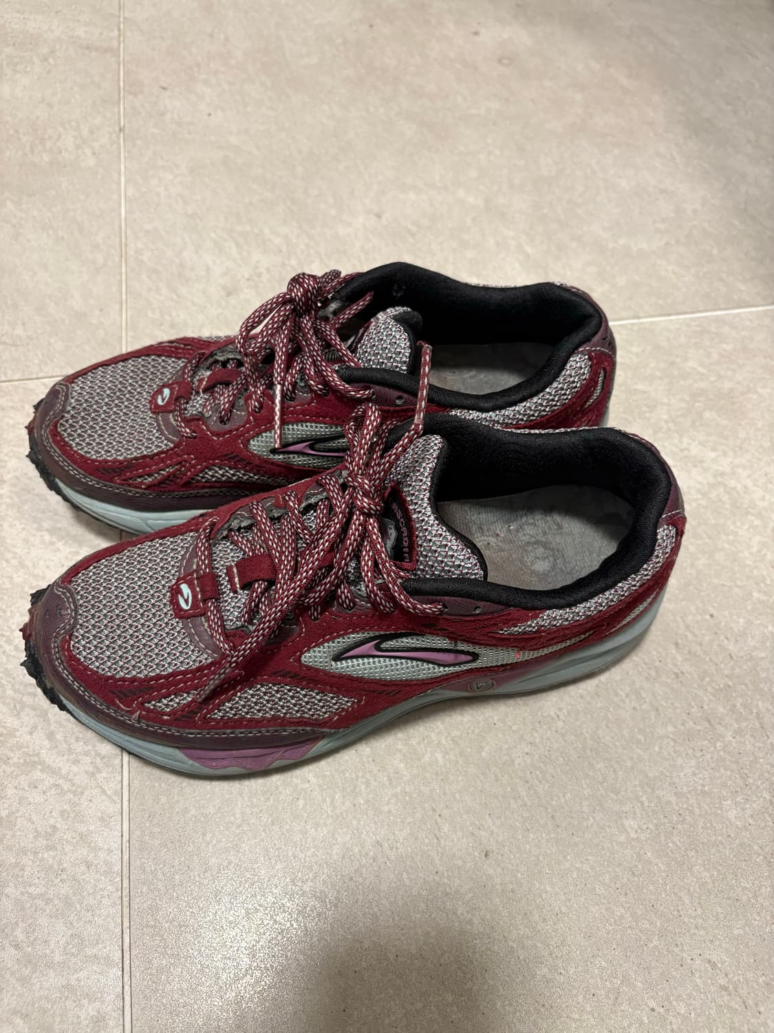 빈티지 브룩스 런닝화 하이킹 240사이즈 상품이미지2