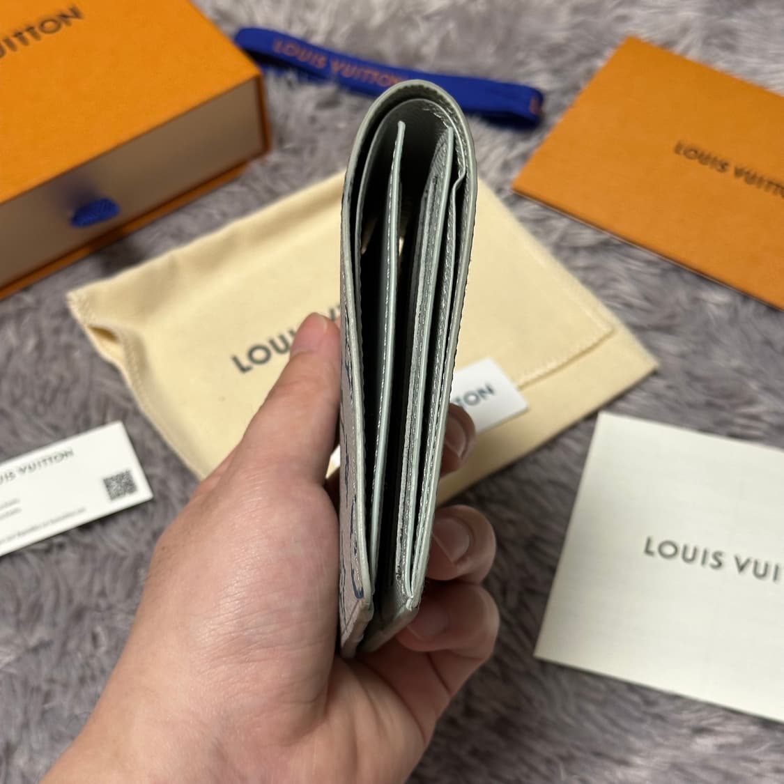 [풀구성] 루이비통 이클립스 멀티컬러 멀티플 월릿 반지갑 상품이미지4