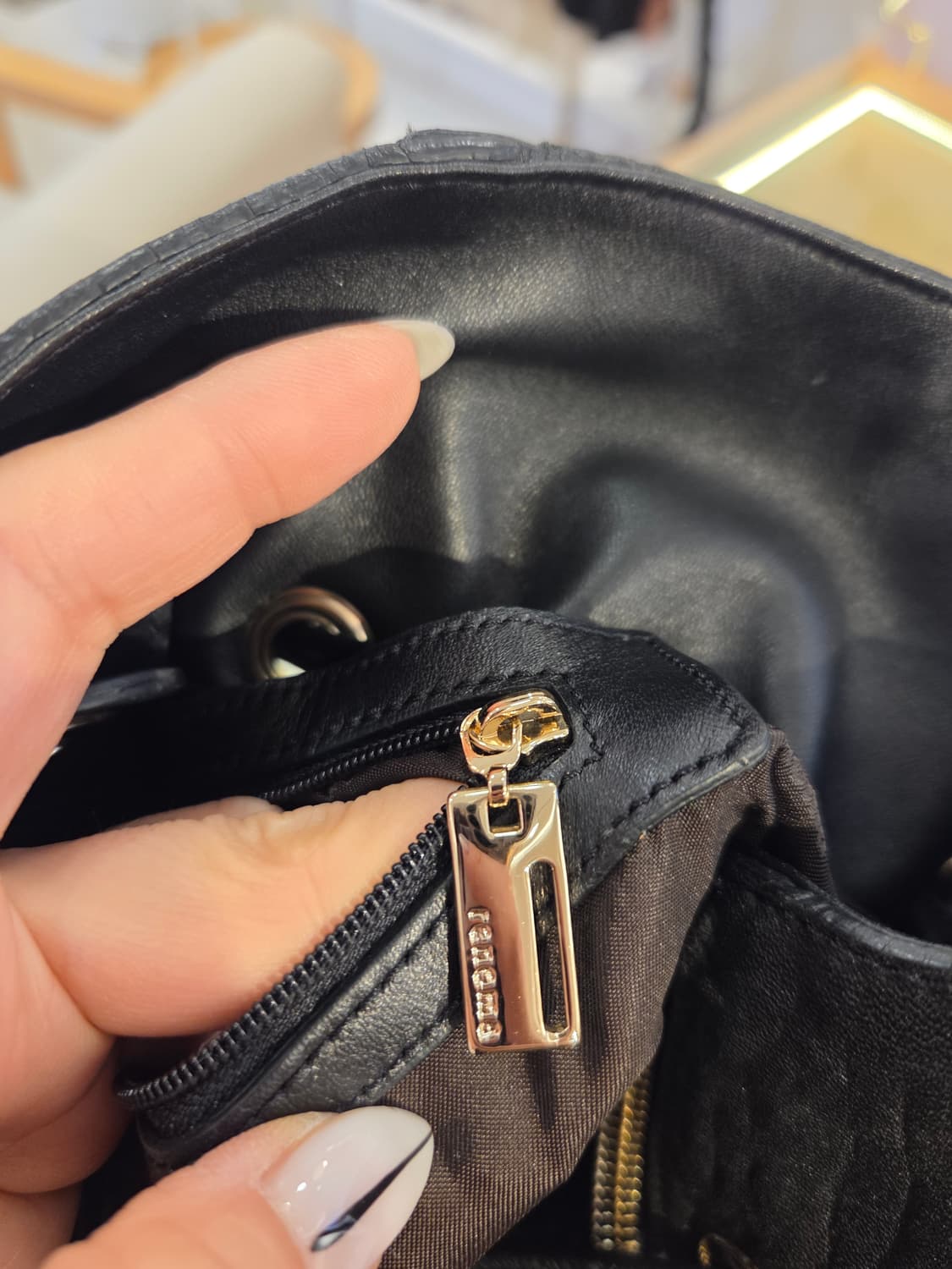 레노마 콤비지퍼 레더 백 (끈조절가능 상품이미지8