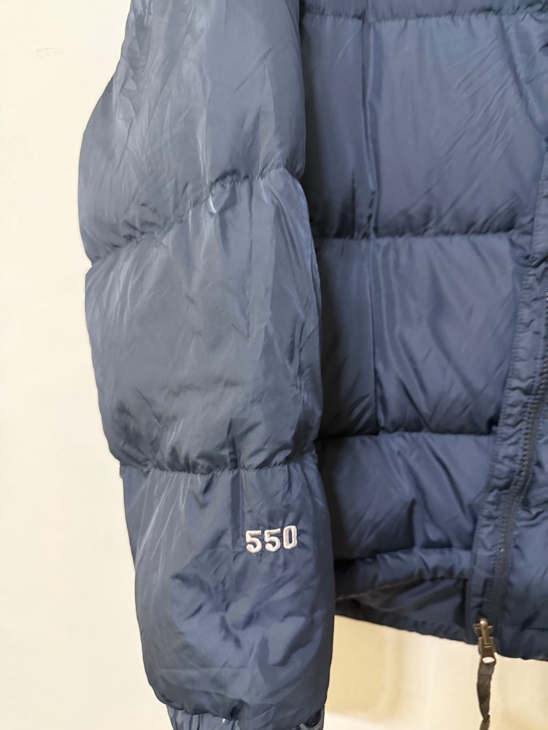 노스페이스 550 눕시 패딩 네이비 105 상품이미지2