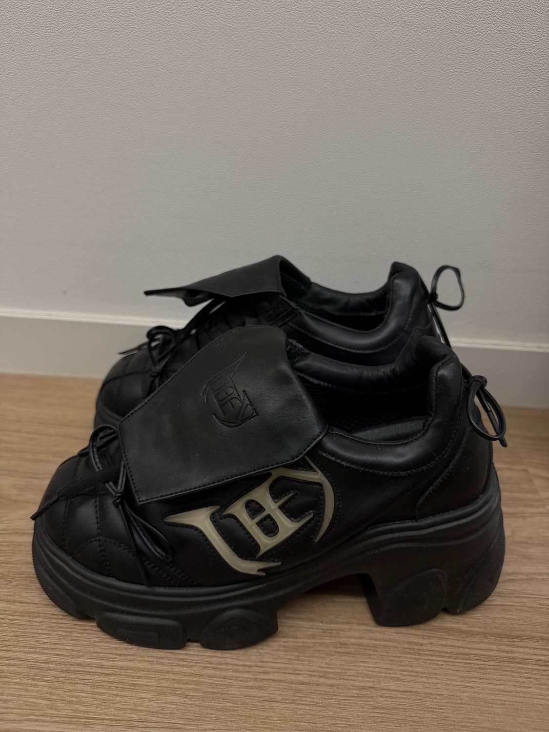 YEEL x Hardworkup 플랫폼 워커 스니커즈 240 상품이미지3