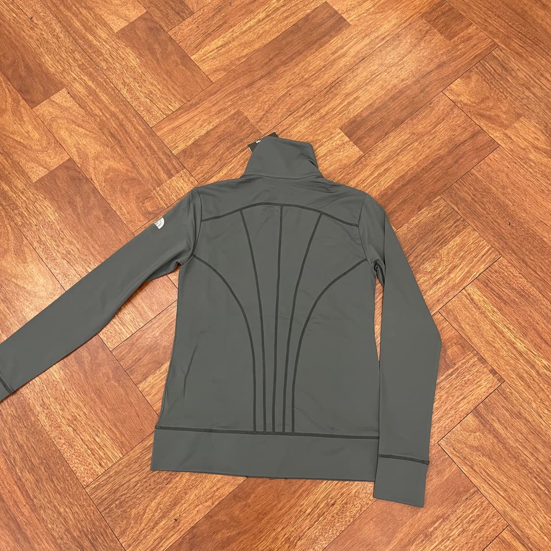 여성 노스페이스 화이트라벨 에펠 집업 자켓 상품이미지2