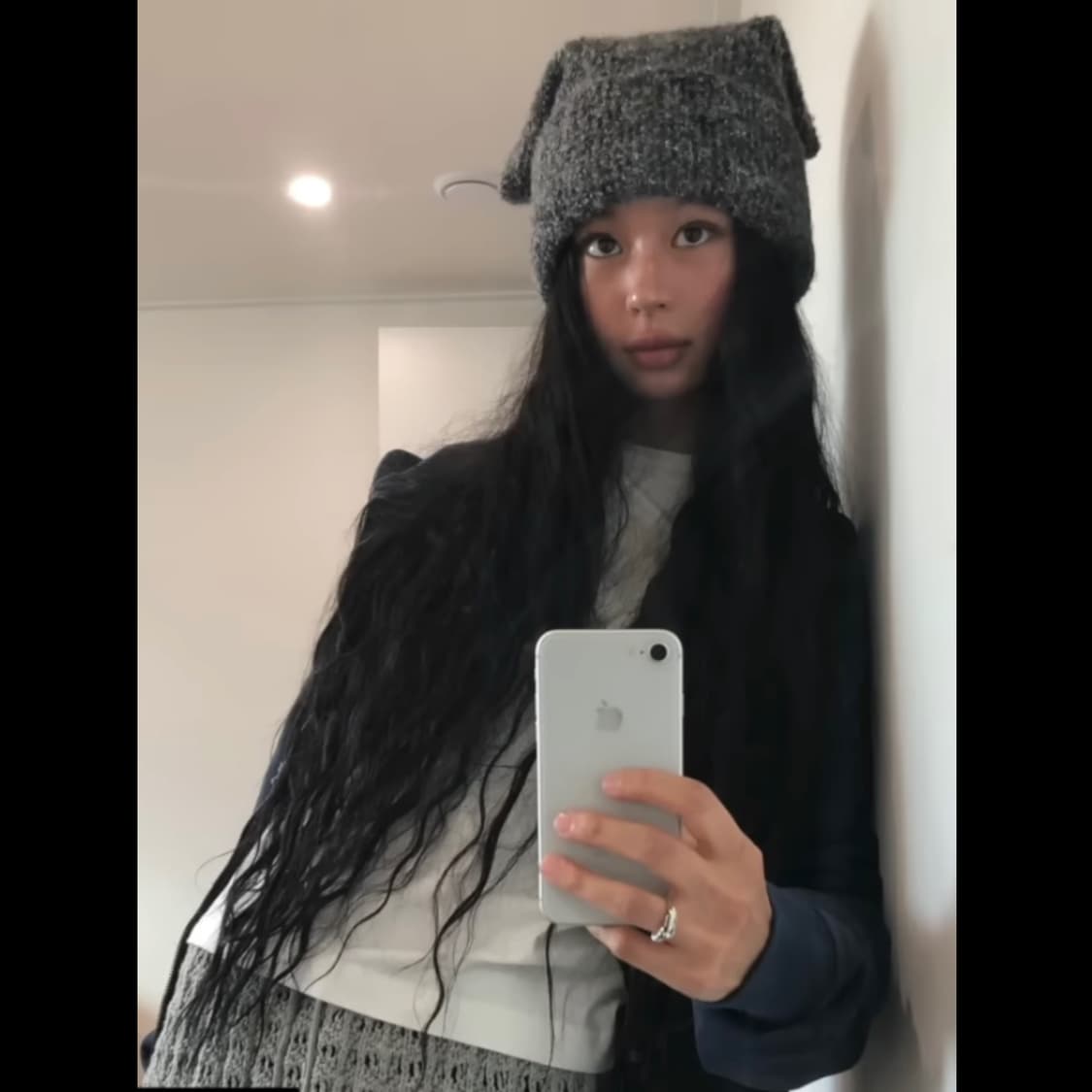 코이세이오 와이드 캣비니 그레이 (미개봉 새상품) 상품이미지1