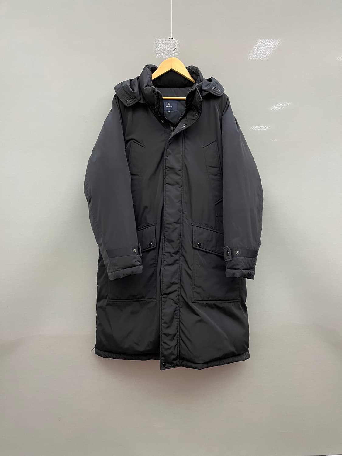 헤지스 블랙 후드 롱 구스패딩 상품이미지1