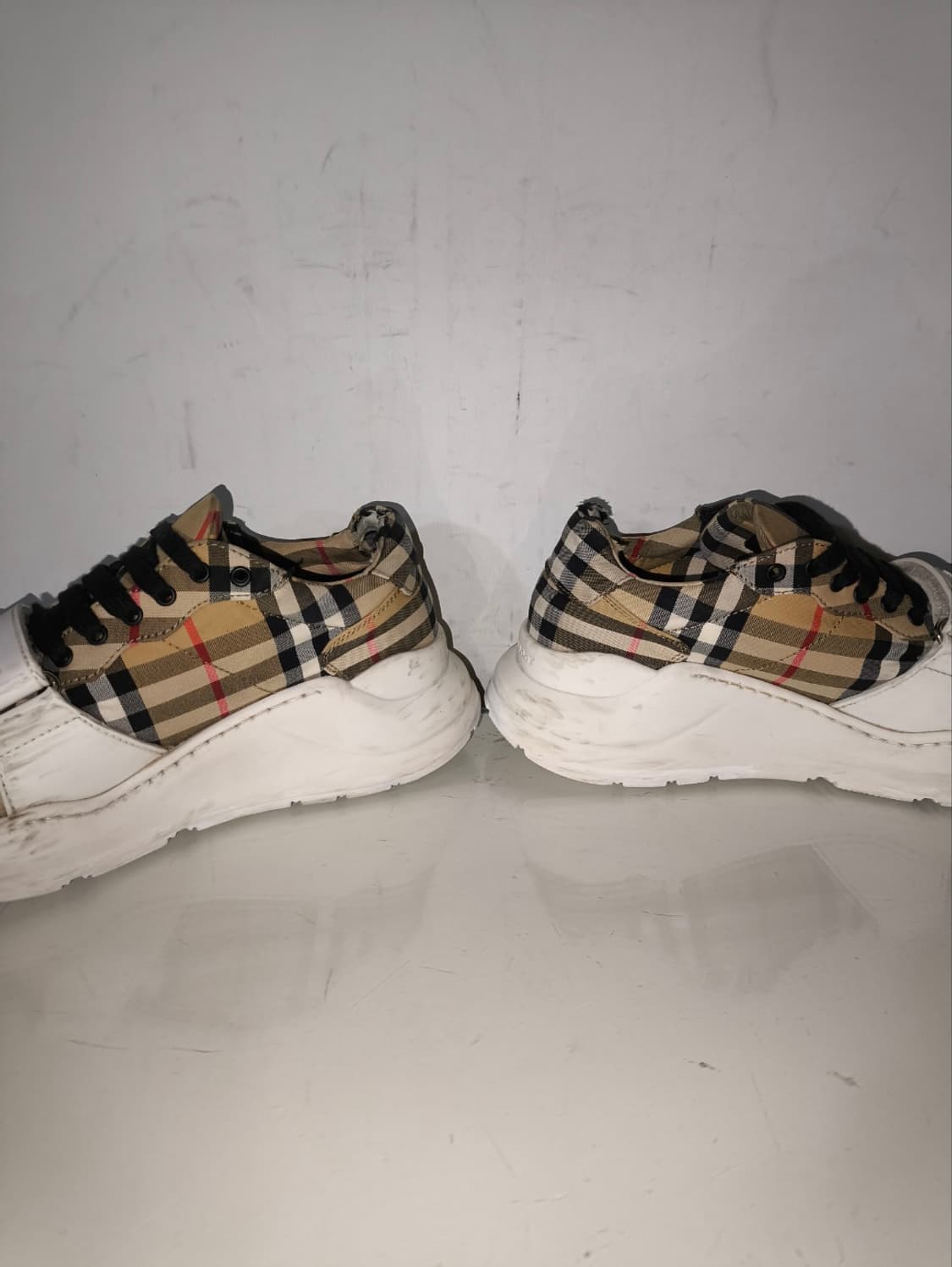 37 240mm 버버리 체크 빈티지 스니커즈 밸크로 상품이미지7