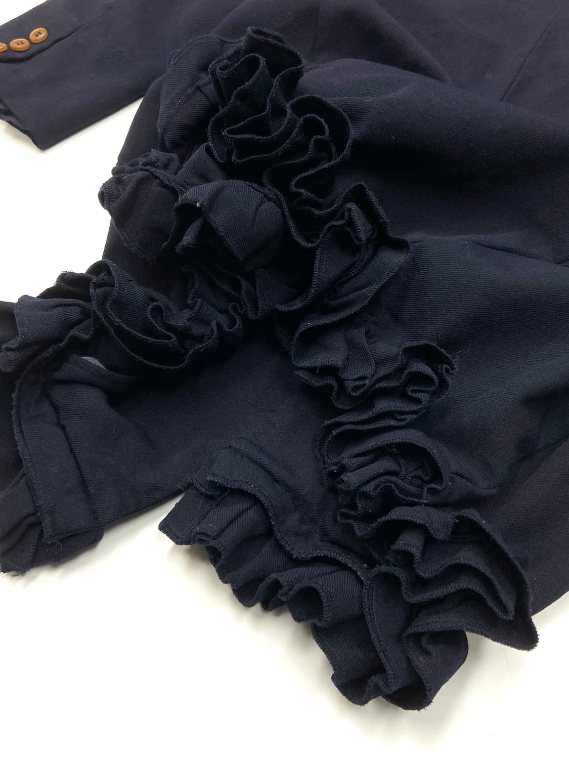 꼼데가르송 프릴 디테일 롱 자켓 상품이미지5