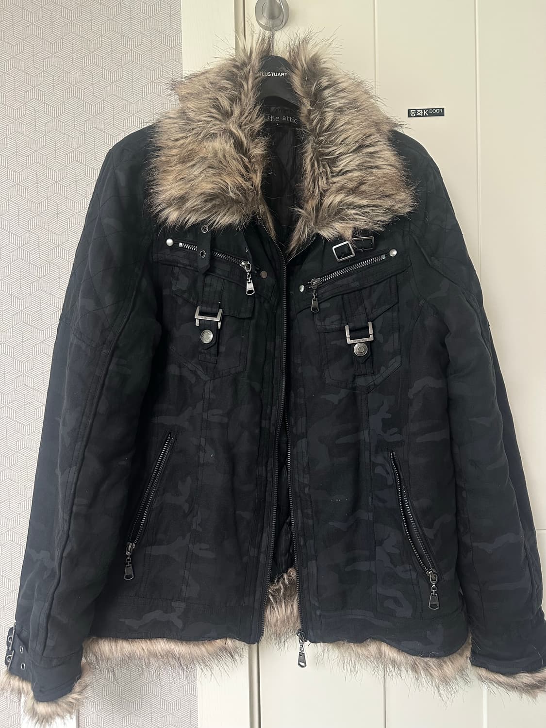 In the attic 00s archive black camo fur 상품이미지1