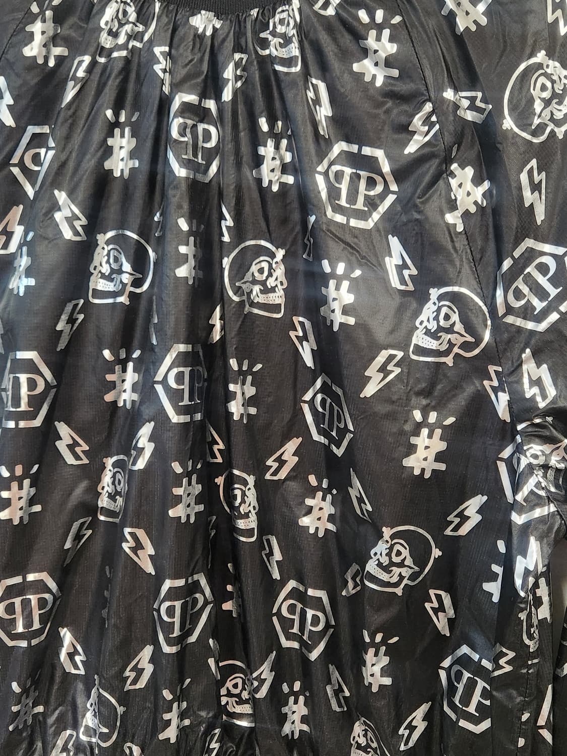 필립플레인 골프 스컬 패턴 바람막이 M (85) 23SS 상품이미지3