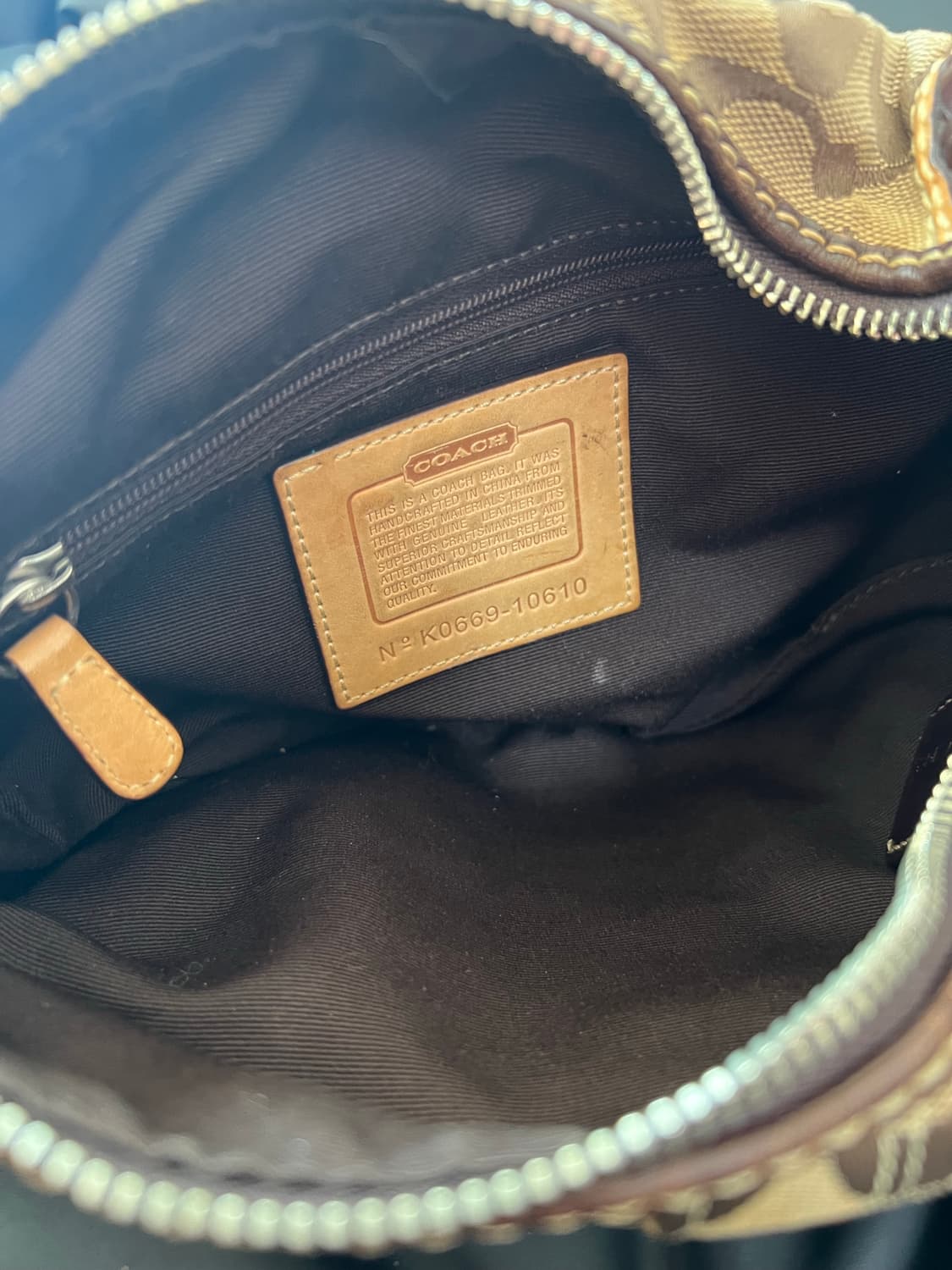 코치 Y2K 시그니처 숄더백 상품이미지7