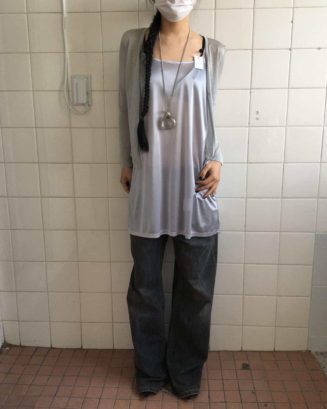 Glossy sliver mood sleeveless 상품이미지1