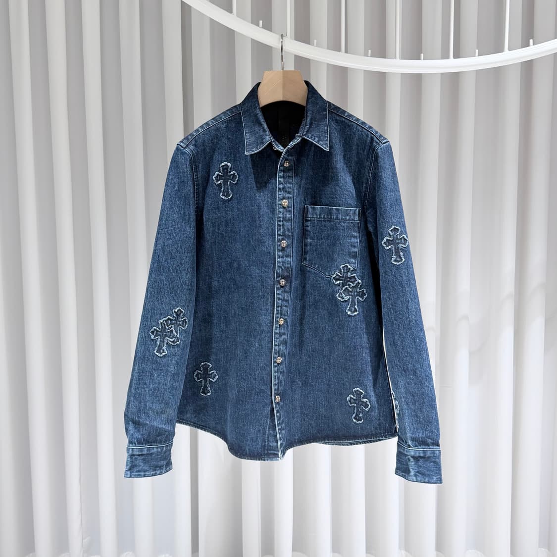 (A+/XL) / 크롬하츠 패치 에토르 데님 청 셔츠 상품이미지1