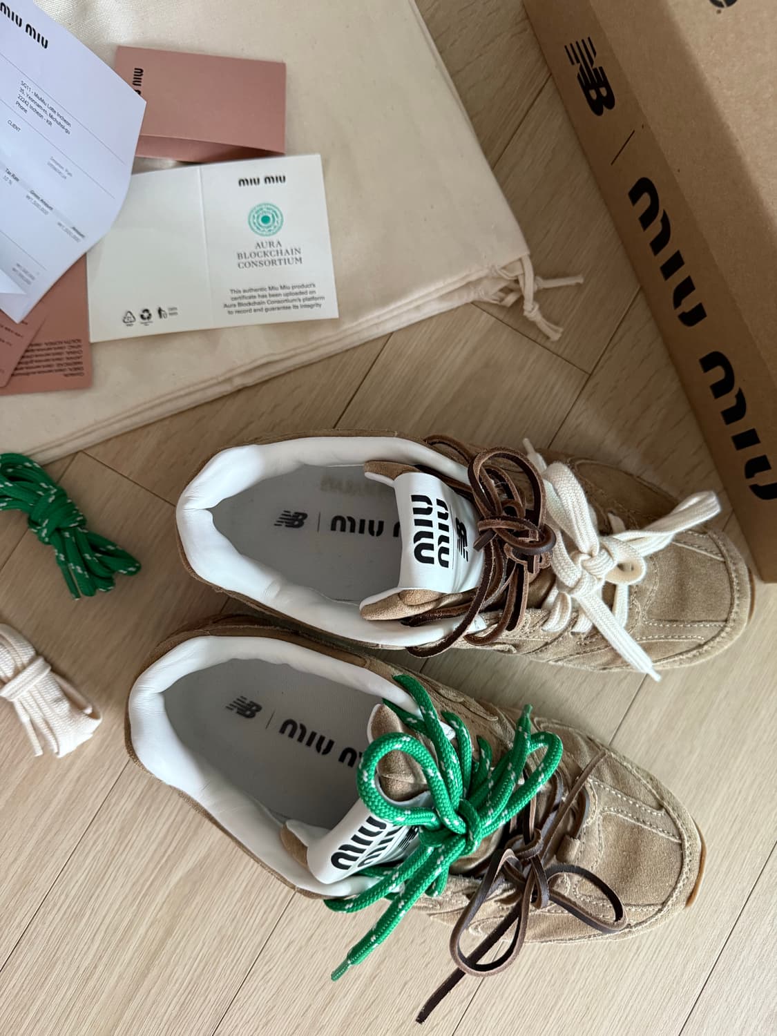 미우미우x뉴발란스 530 스웨이드 메쉬 스니커즈 36.5 상품이미지6