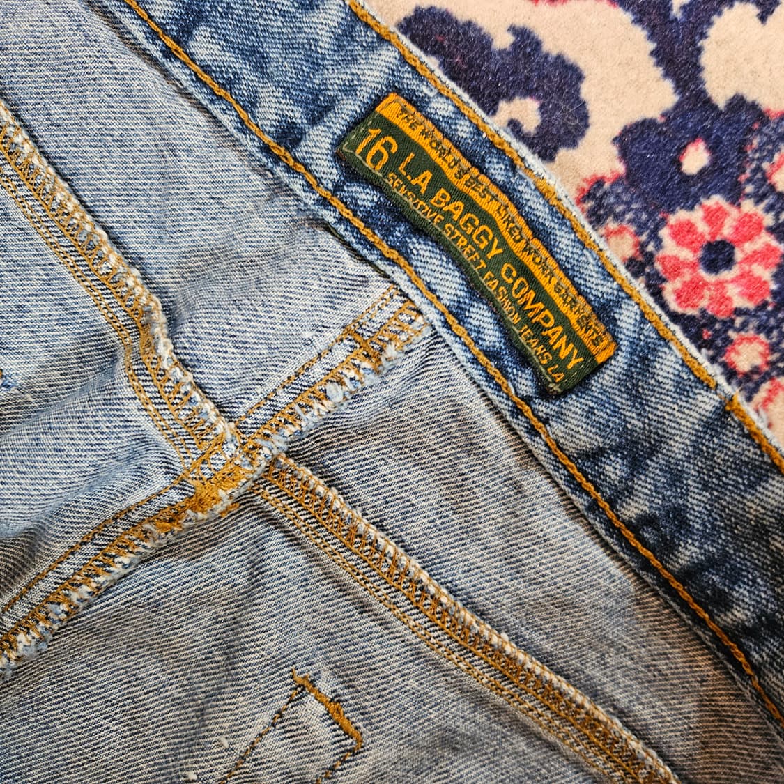 LABAGGY Company 빈티지 덧댐 워싱 레귤러핏 데님팬츠 상품이미지9