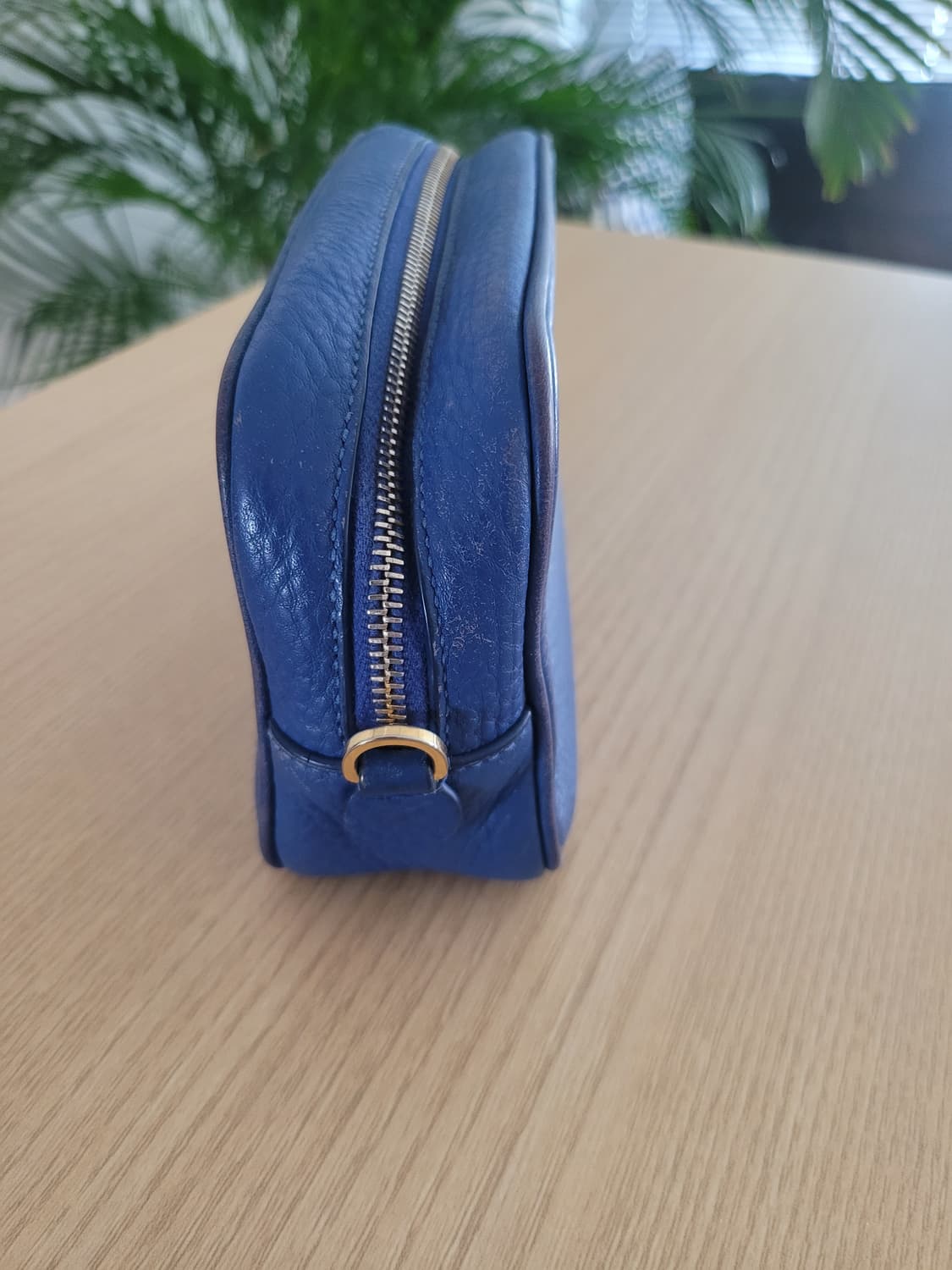 🏷️ PRADA 당신의 일상을 특별하게 만드는 '프라다 로얄 블루' 파 상품이미지3