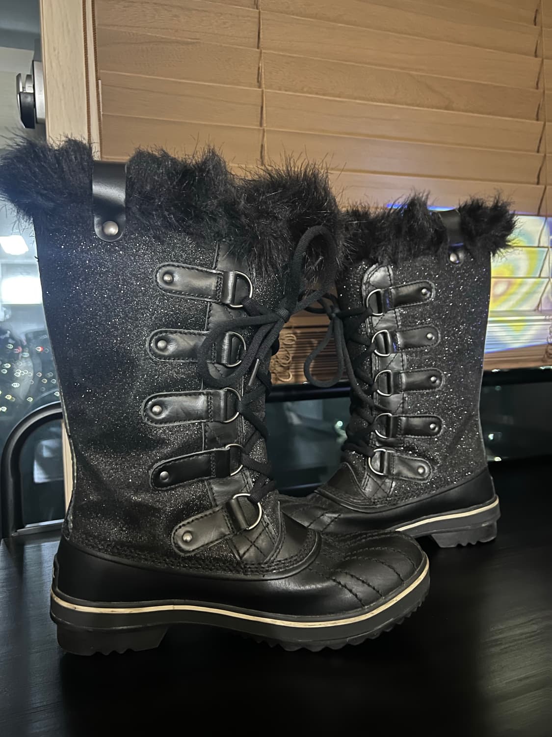 유니크 희귀 반짝이 쏘렐 sorel 240 y2k cyber 블랙  상품이미지4