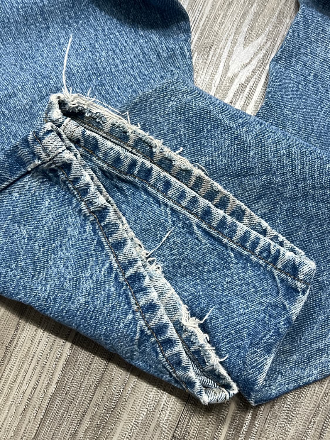 Carhartt 칼하트 릴렉스드핏 연청 데님 팬츠 상품이미지4