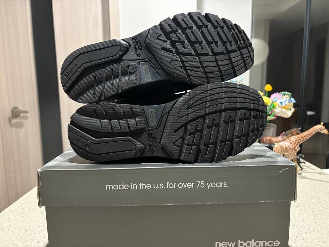 뉴발란스 992 메이드인 USA 트리플 블랙 250 상품이미지4