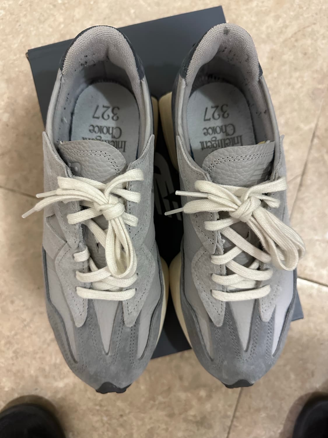 뉴발란스 327WGC 상품이미지7