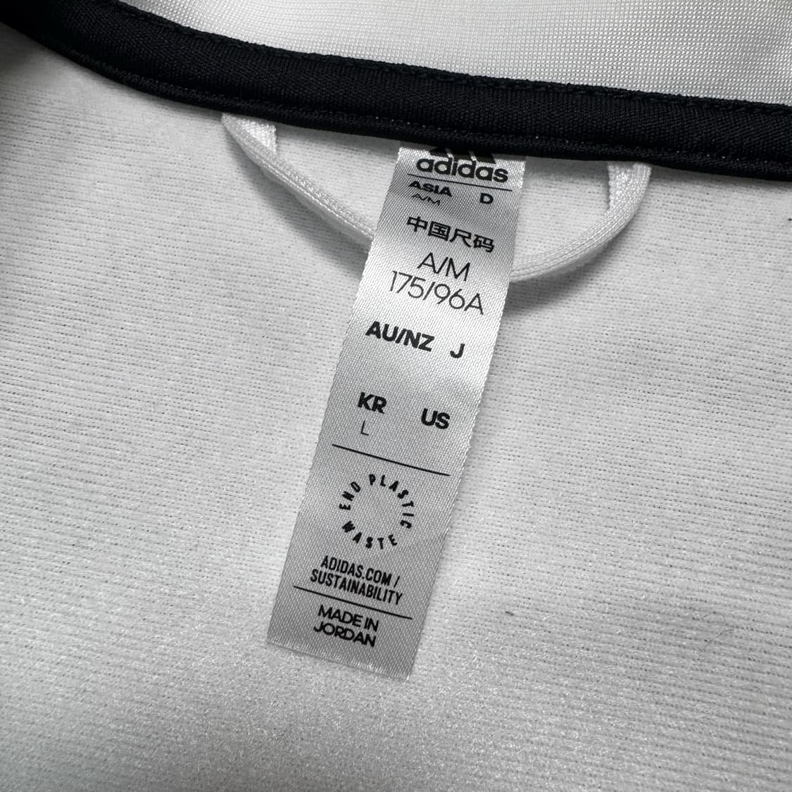 Name : 아디다스 시그니처로고 화이트컬러 사이드라인 져지 :) 상품이미지3