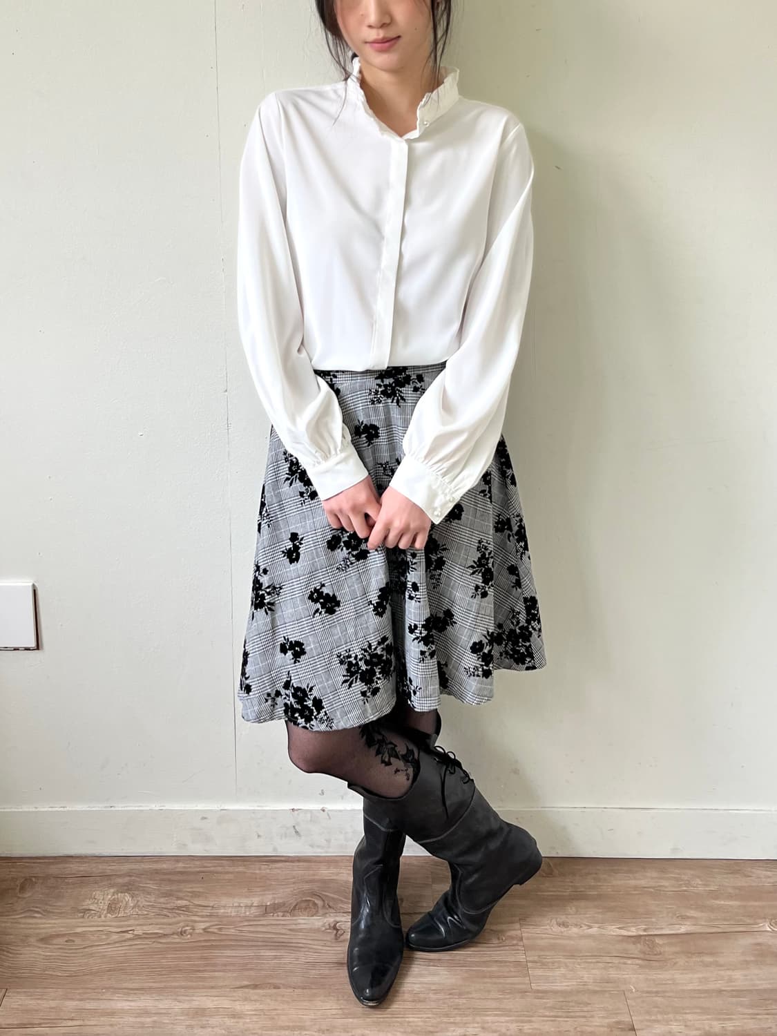 JUNOAH 화이트 블라우스 상품이미지4