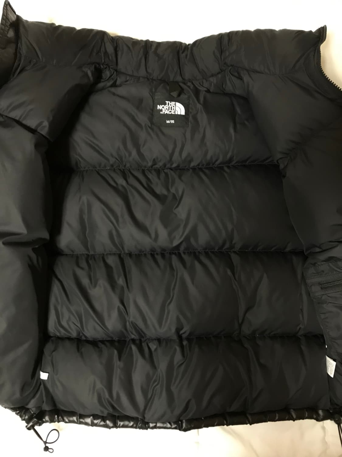 노스페이스 1996 에코 눕시 블랙 유광 상품이미지3