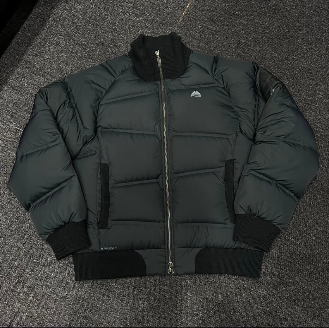 나이키 ACG 00's 숏패딩 점퍼 상품이미지1