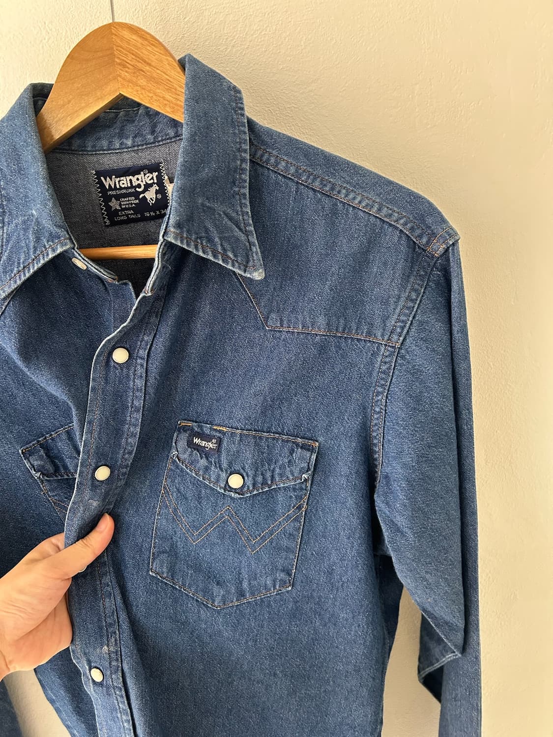 80s vtg WRangler Denim Western shirt. 상품이미지3