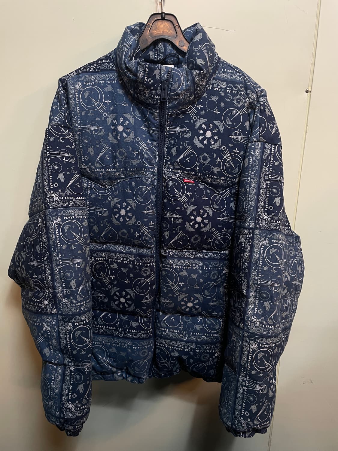 리바이스 페이즐리 패딩 상품이미지1