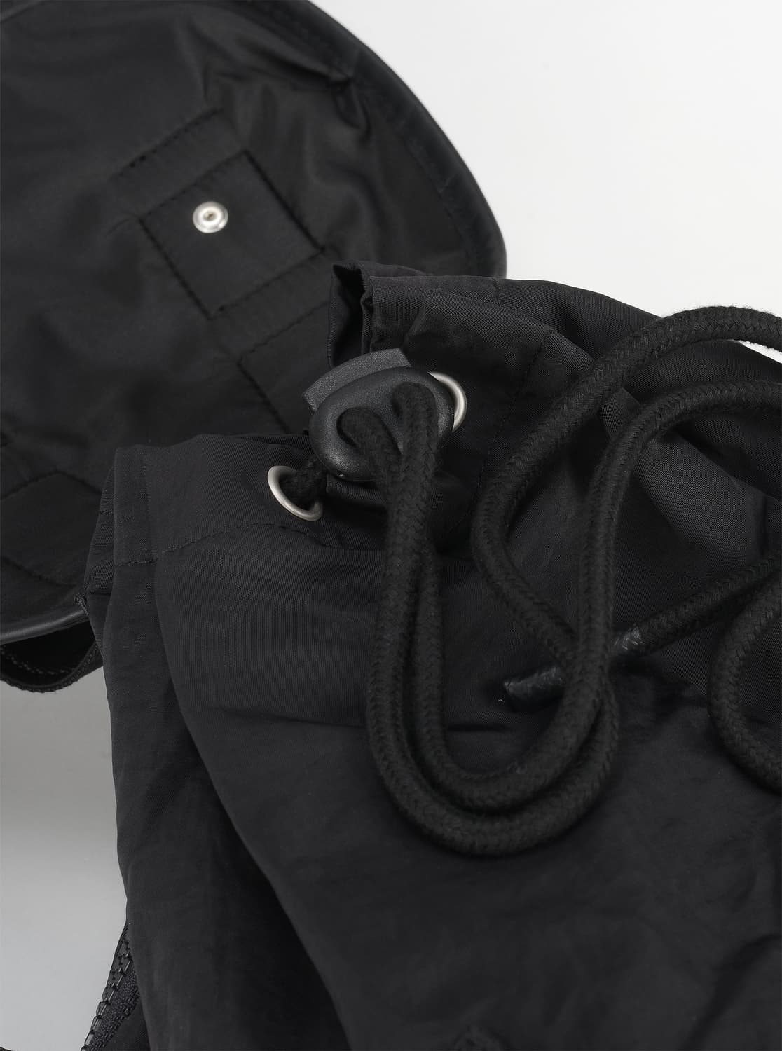 베이컨트 아카이브 포포 스트랩 백팩 블랙 (새상품) 상품이미지8