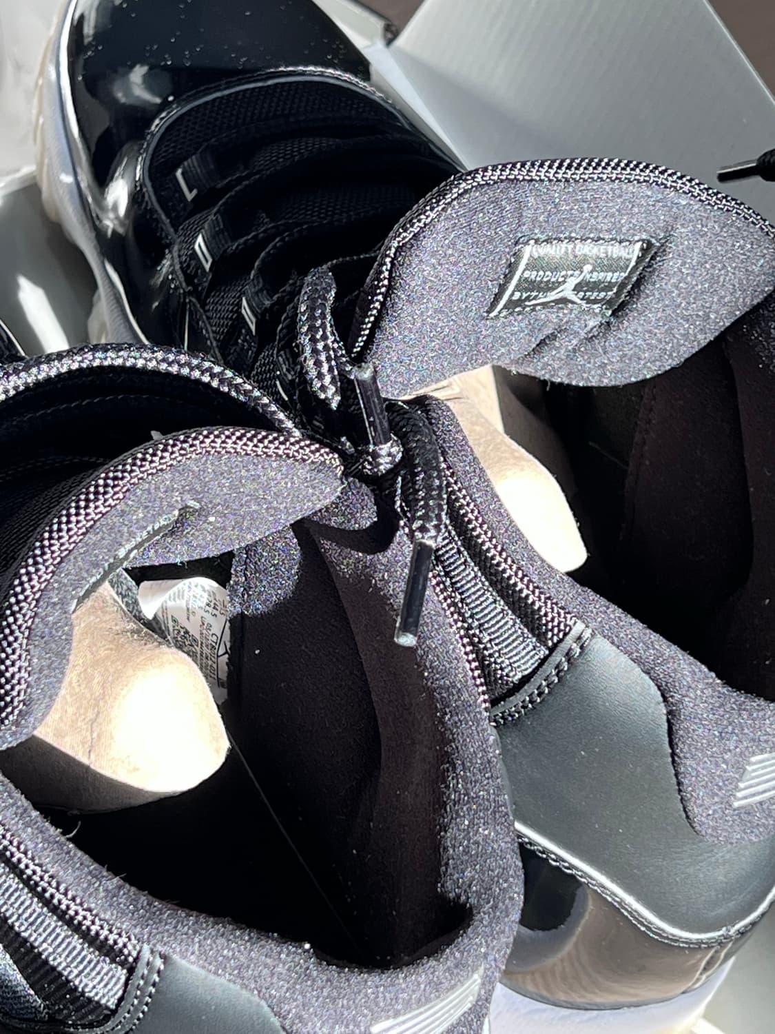 나이키 에어조던 11 레트로 주빌리 285 상품이미지7