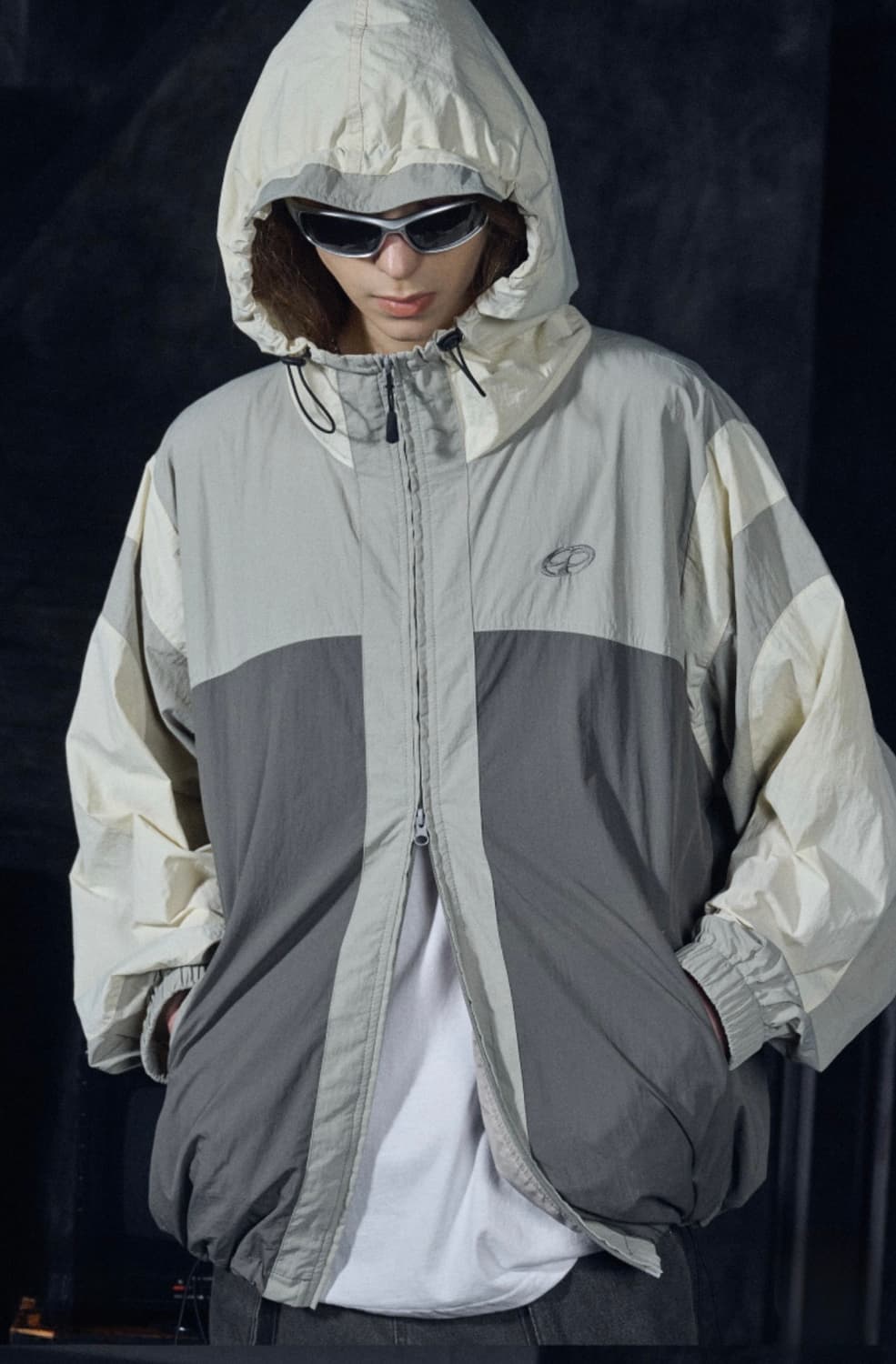 CPGN STUDIO 꼼파뇨 크래킹 후드 윈드브레이커 그레이 상품이미지3