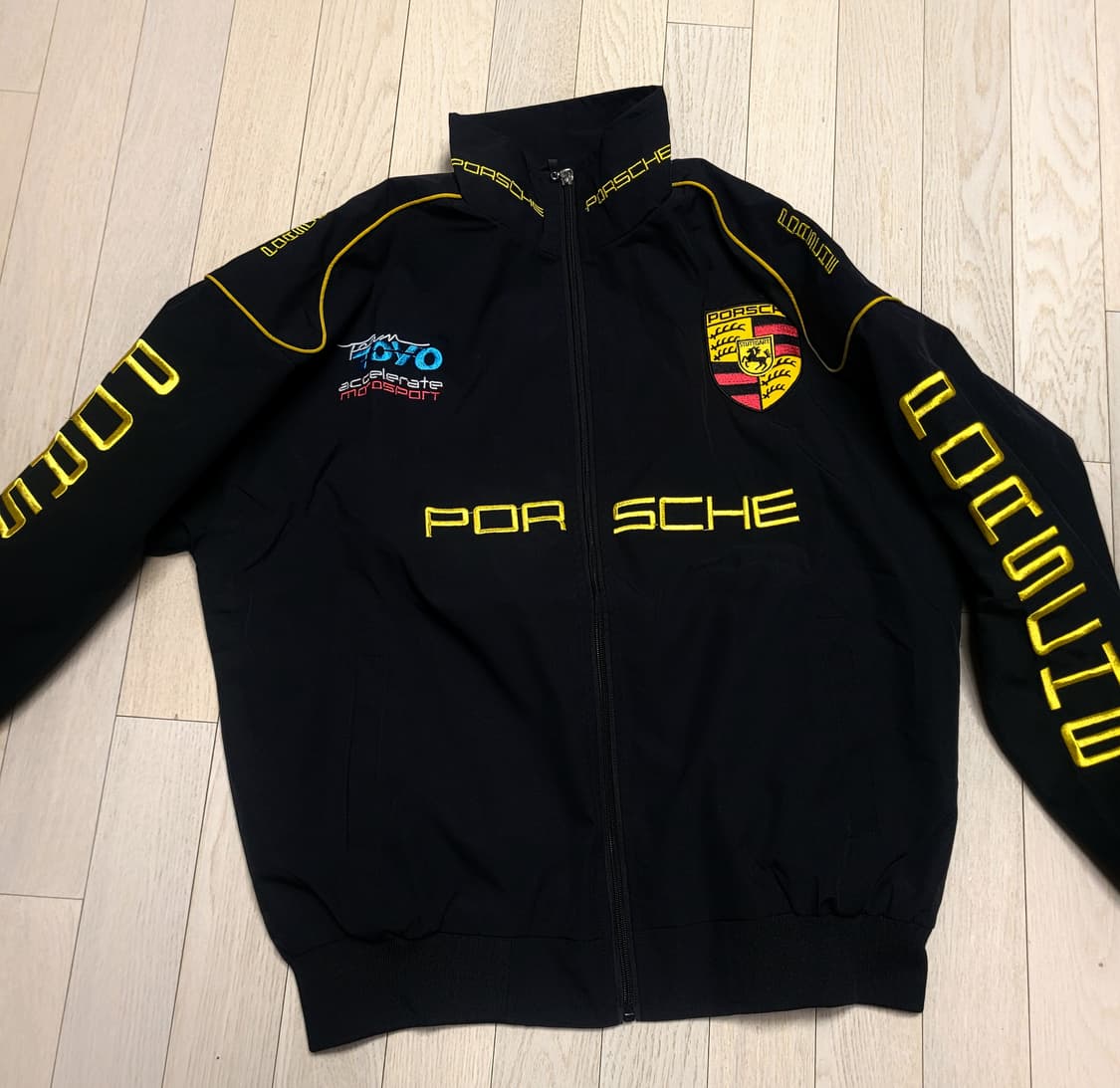 포르쉐 블랙 바람막이 점퍼 상품이미지3