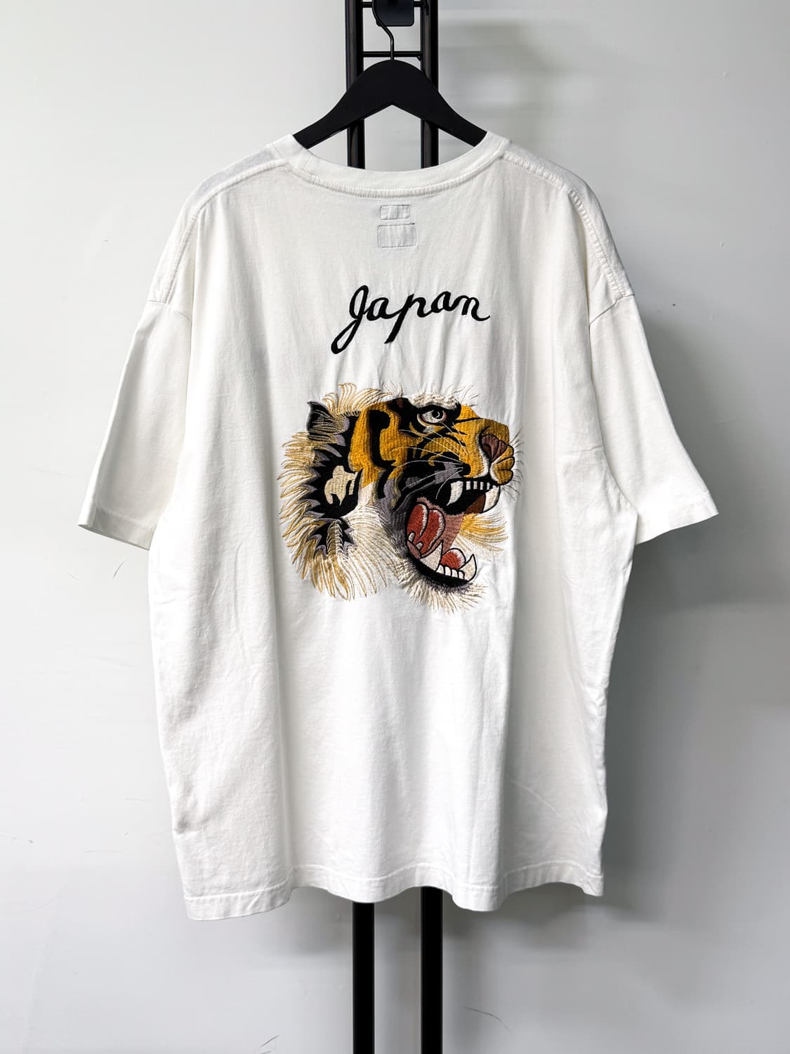 빔즈X토요엔터프라이즈 25SS 서울 익스클루시브 티셔츠 상품이미지1