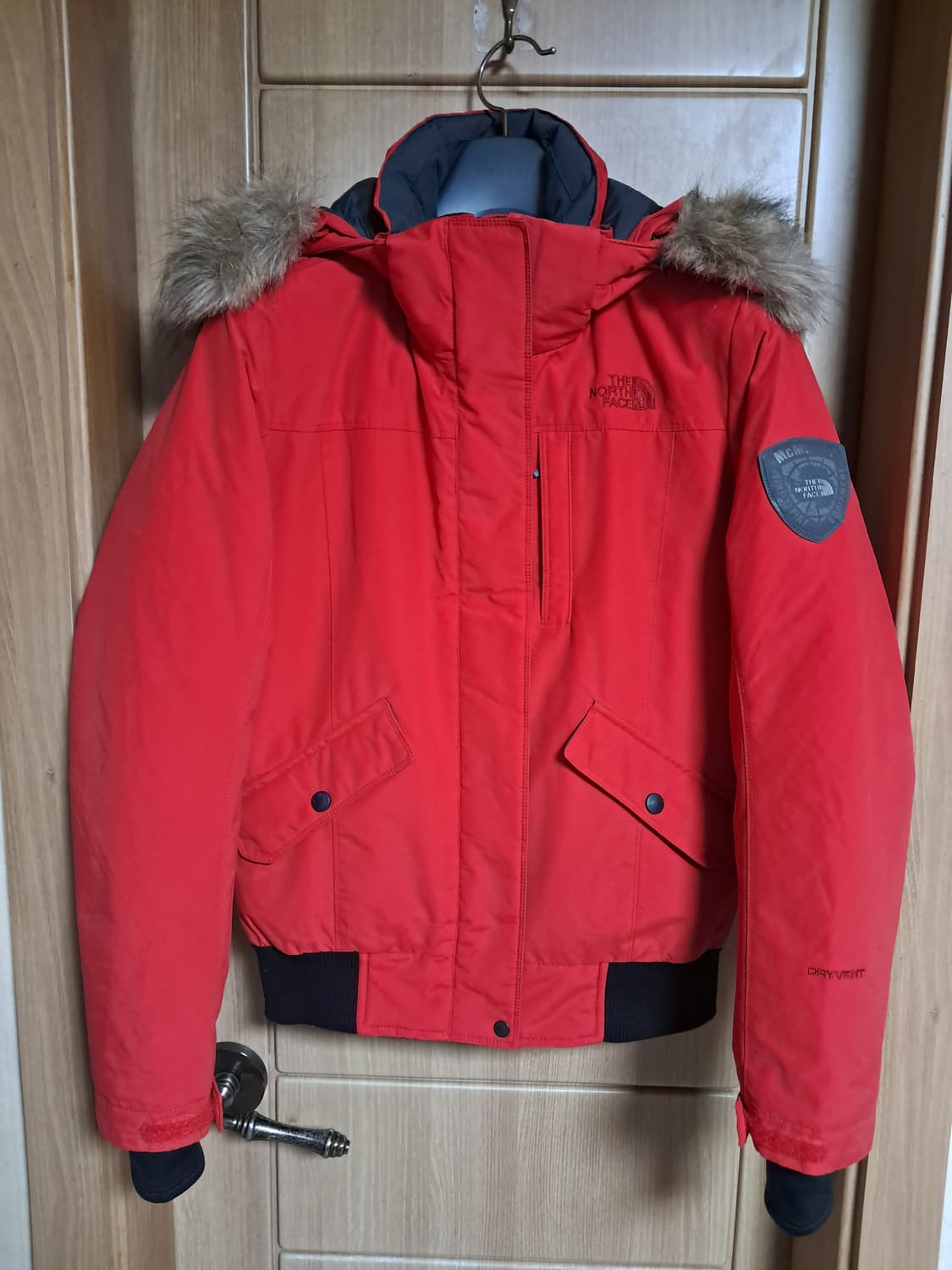 노스페이스 여성 패딩 85 상품이미지1