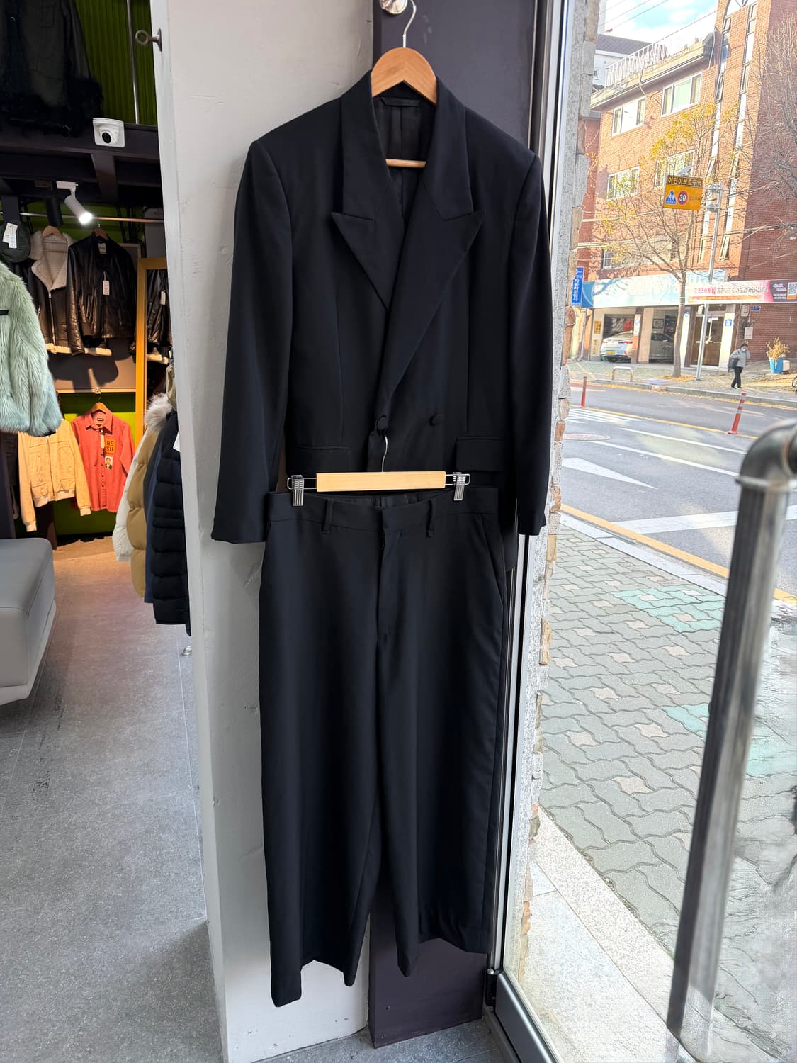100.32/ 지방시 신형 블레이저와 팬츠 셋업 상품이미지2
