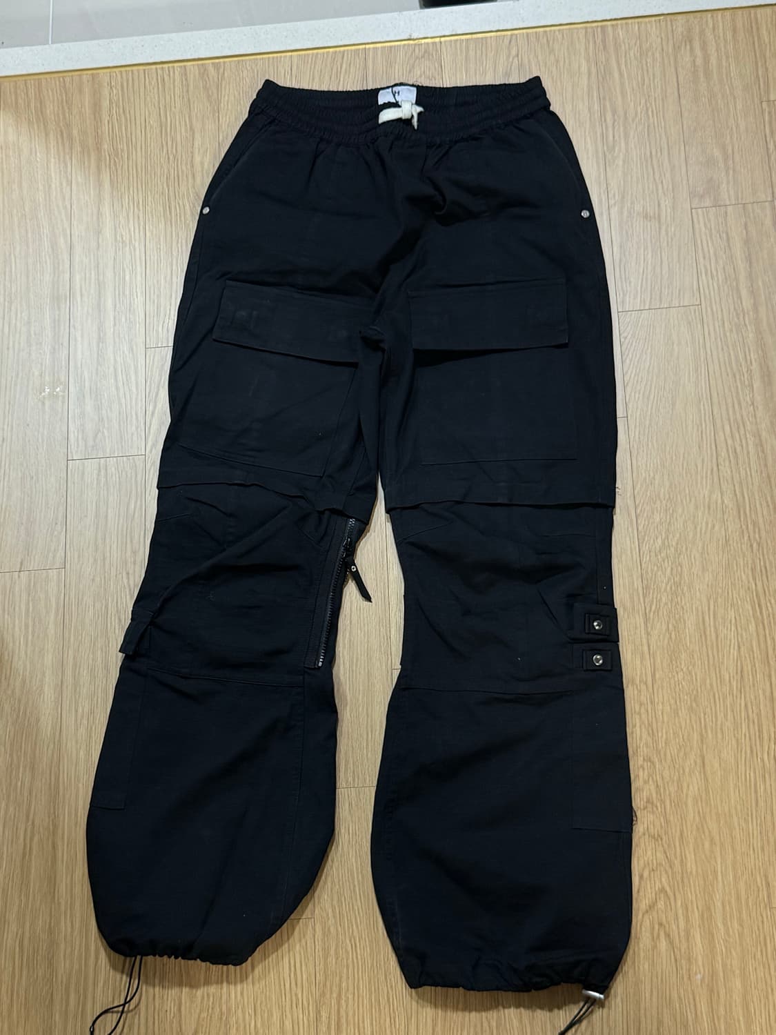 Hae.a 헤아 Zip flared cargo pants black 상품이미지3