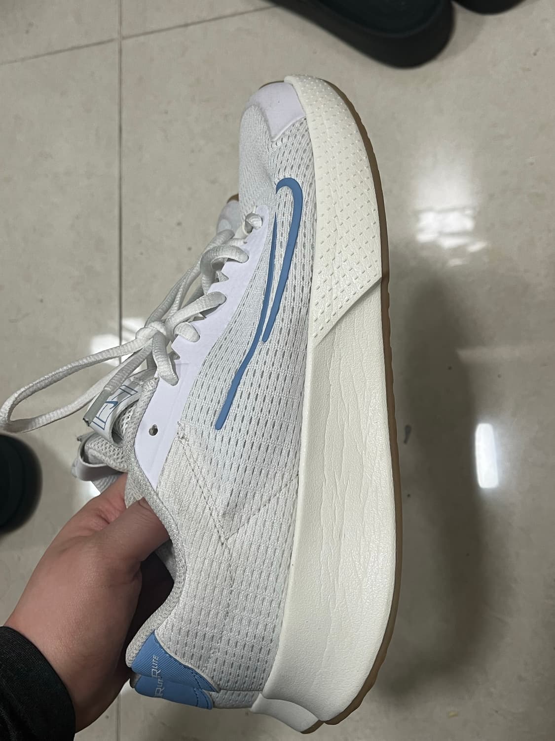 나이키 테니스화 코트 베이퍼 라이트 (260mm) 상품이미지3